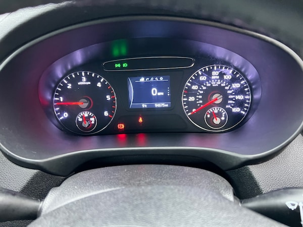 Used Kia Sorento 2017 for sale - 76250240: Photo 19