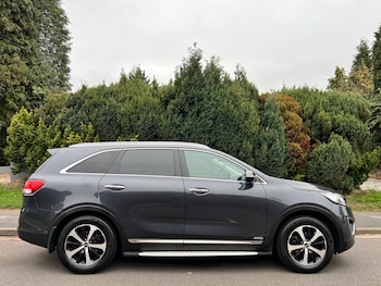 Used Kia Sorento 2017 for sale - 76250240: Photo 2