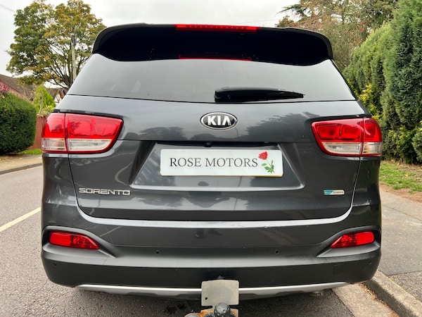 Used Kia Sorento 2017 for sale - 76250240: Photo 5