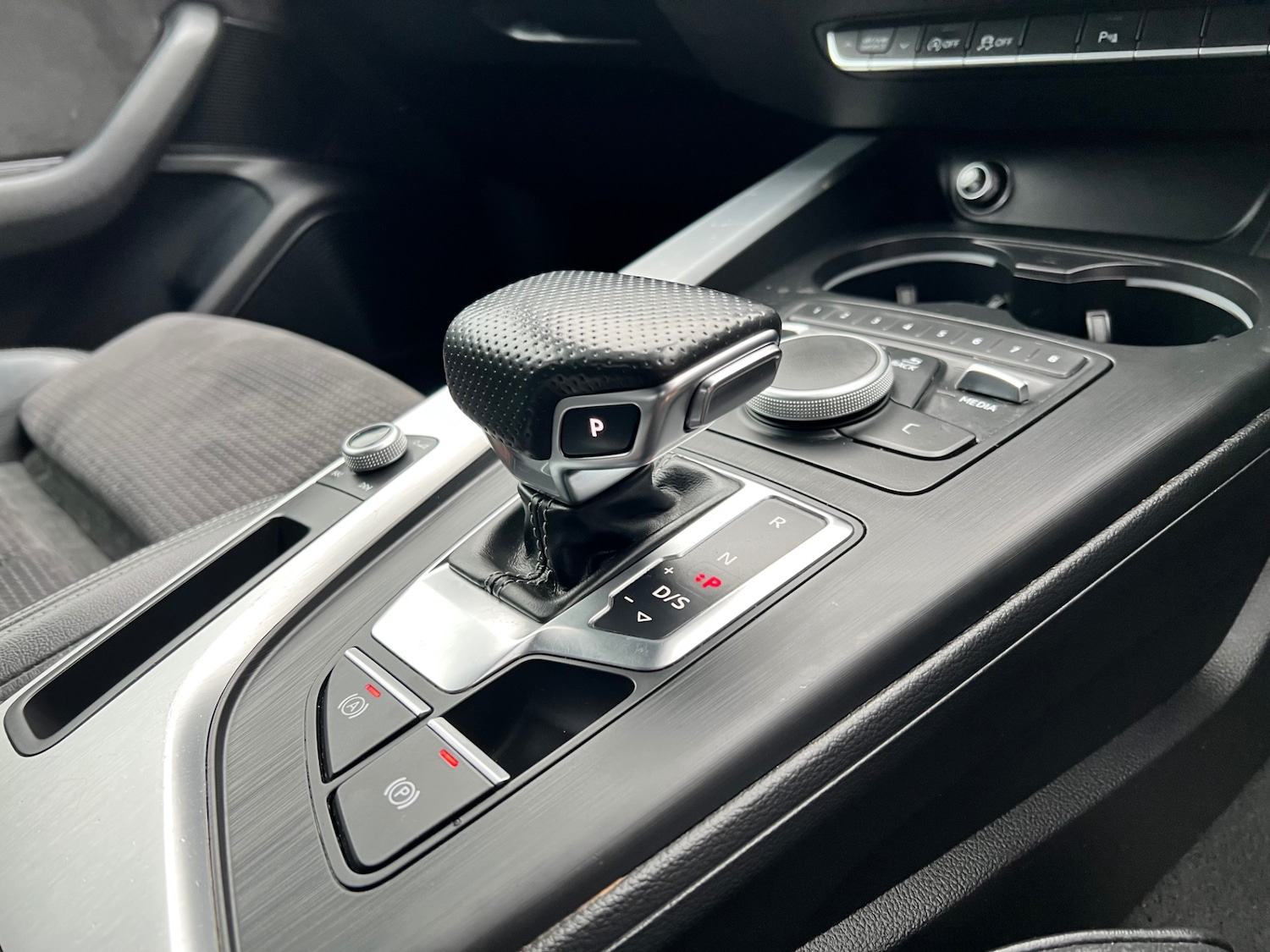 Used Audi A4 2017 for sale - 76948713: Photo 17