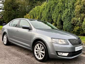 2013 (13) - 2.0 TDI CR Elegance 5dr