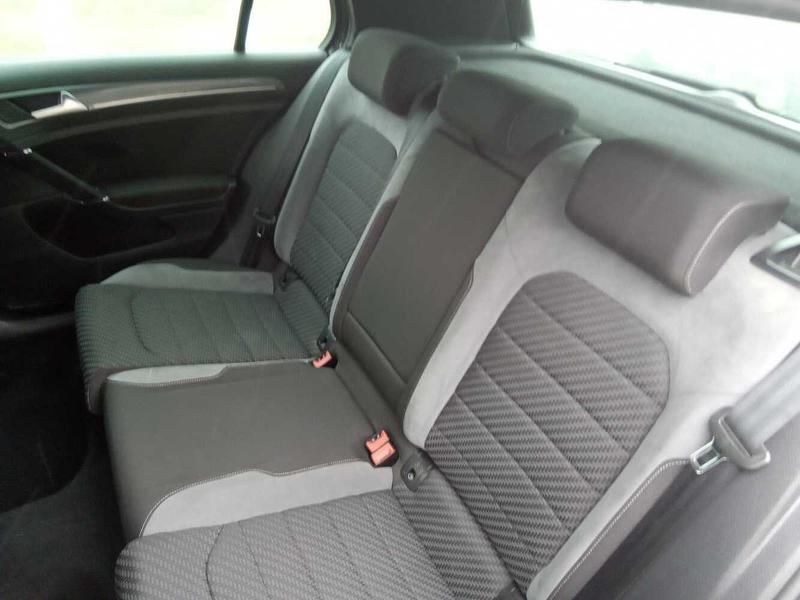 Used Volkswagen Golf 2018 for sale - 77714997: Photo 10