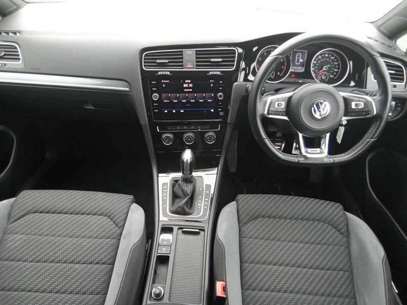Used Volkswagen Golf 2018 for sale - 77714997: Photo 12