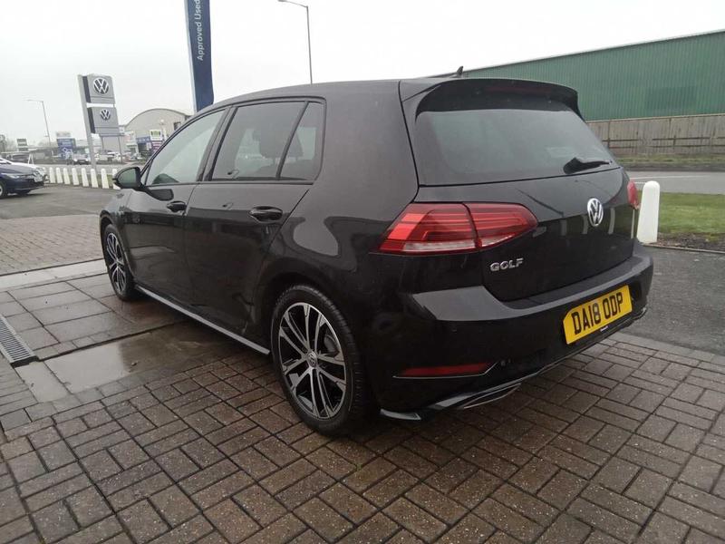 Used Volkswagen Golf 2018 for sale - 77714997: Photo 3