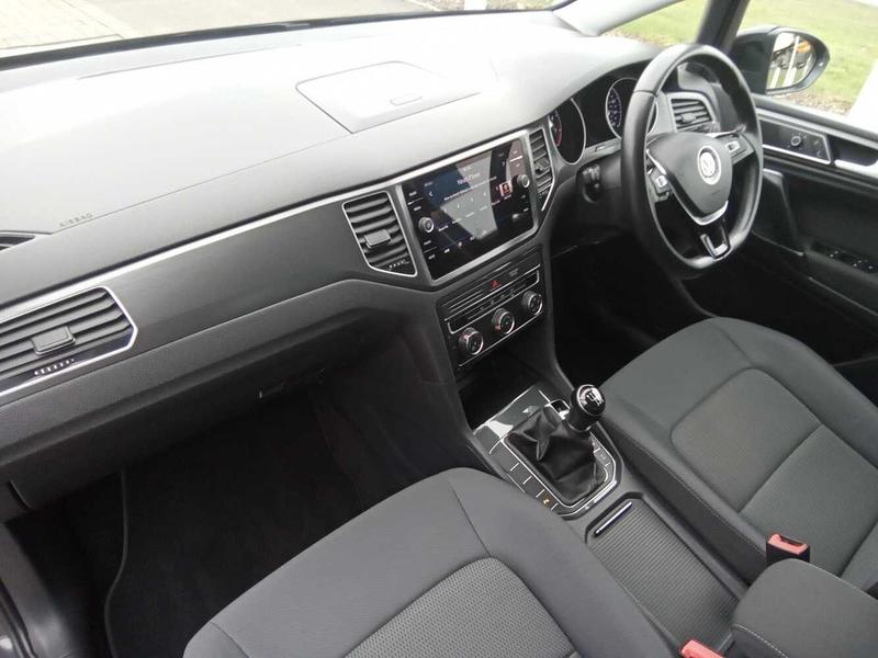 Used Volkswagen Golf SV 2019 for sale - 77802518: Photo 2