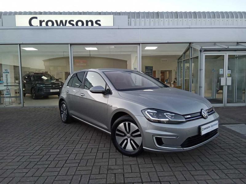 Used Volkswagen Golf 2018 for sale - 76352230: Photo 1