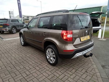 Used Skoda Yeti 2017 for sale - 76252405: Photo 3