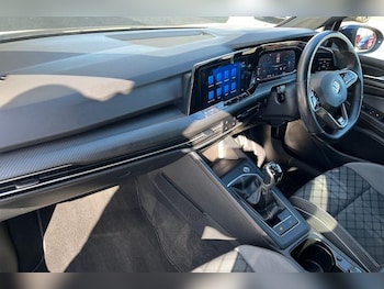 Used Volkswagen Golf 2021 for sale - 77819688: Photo