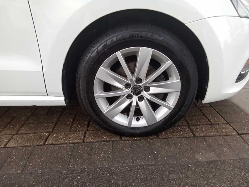 Used Volkswagen Polo 2015 for sale - 77619990: Photo 5