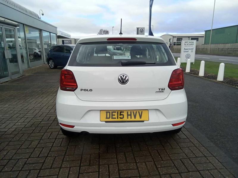 Used Volkswagen Polo 2015 for sale - 77619990: Photo 8