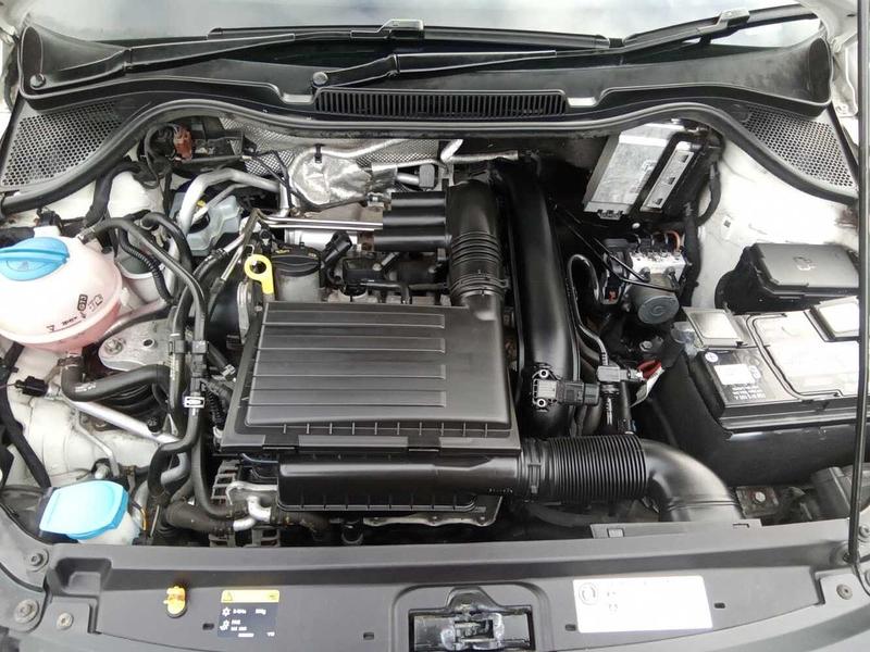 Used Volkswagen Polo 2015 for sale - 77619990: Photo 9