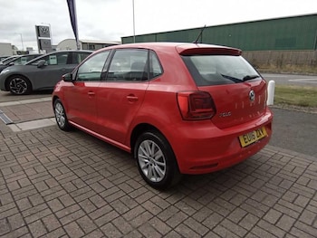 Used Volkswagen Polo 2016 for sale - 75662112: Photo
