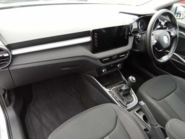 Used Skoda Fabia 2024 for sale - 75689955: Photo 2