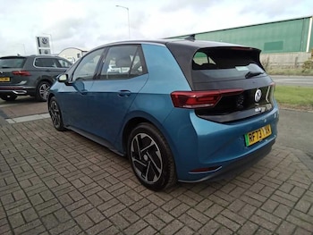 Used Volkswagen ID.3 2023 for sale - 76616213: Photo