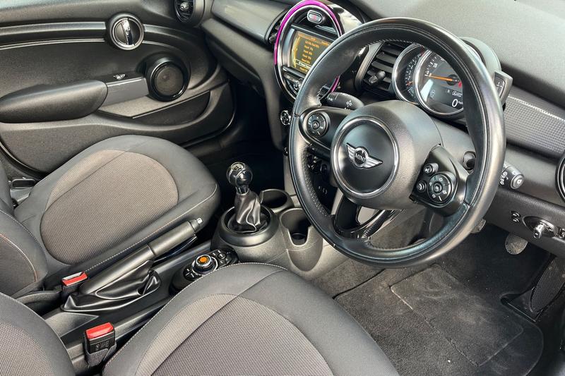 Used MINI Cooper 2017 for sale - 78149630: Photo 6