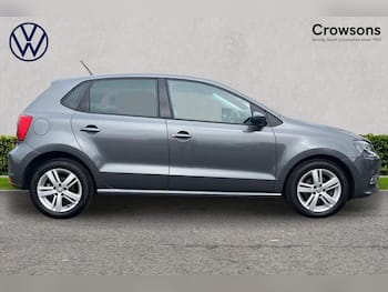 Used Volkswagen Polo 2017 for sale - 79674672: Photo