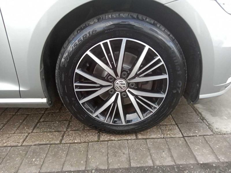 Used Volkswagen Golf 2018 for sale - 77148105: Photo 6