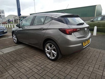 Used Vauxhall Astra 2016 for sale - 77665753: Photo