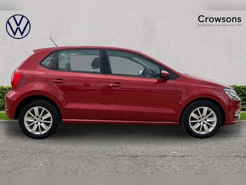 Used Volkswagen Polo 2015 for sale - 78486723: Photo
