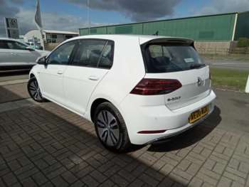 Used Volkswagen Golf 2020 for sale - 74972100: Photo