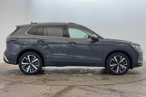 Used Volkswagen Tiguan 2025 for sale - 76252392: Photo 4