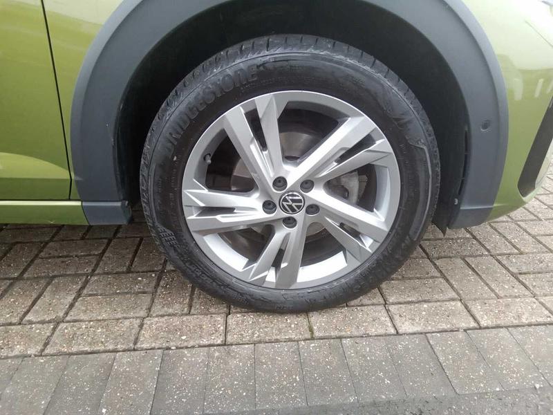 Used Volkswagen Taigo 2023 for sale - 77403571: Photo 5