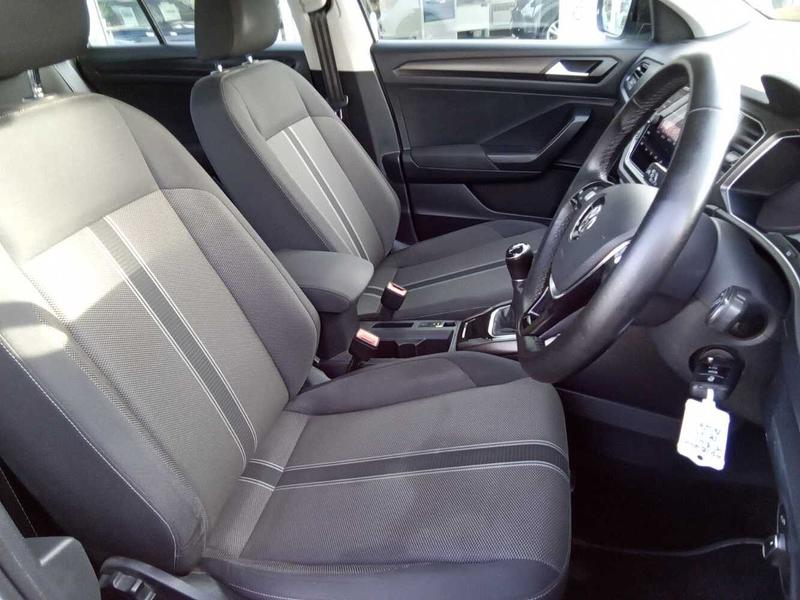 Used Volkswagen T-Roc for sale - 76461348: Photo 11