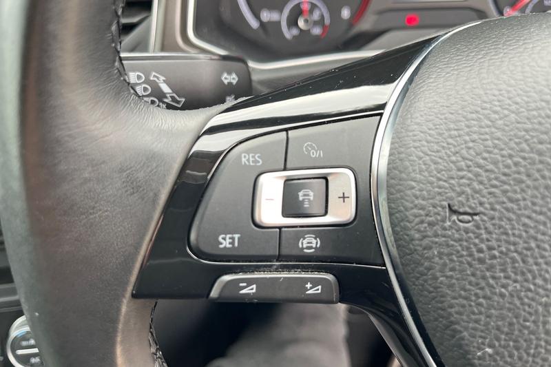 Used Volkswagen T-Roc 2019 for sale - 77997167: Photo 13