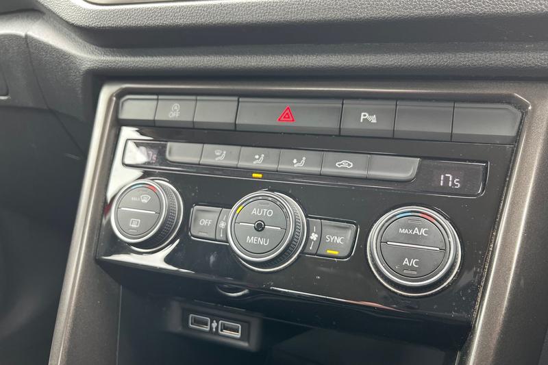 Used Volkswagen T-Roc 2019 for sale - 77997167: Photo 15