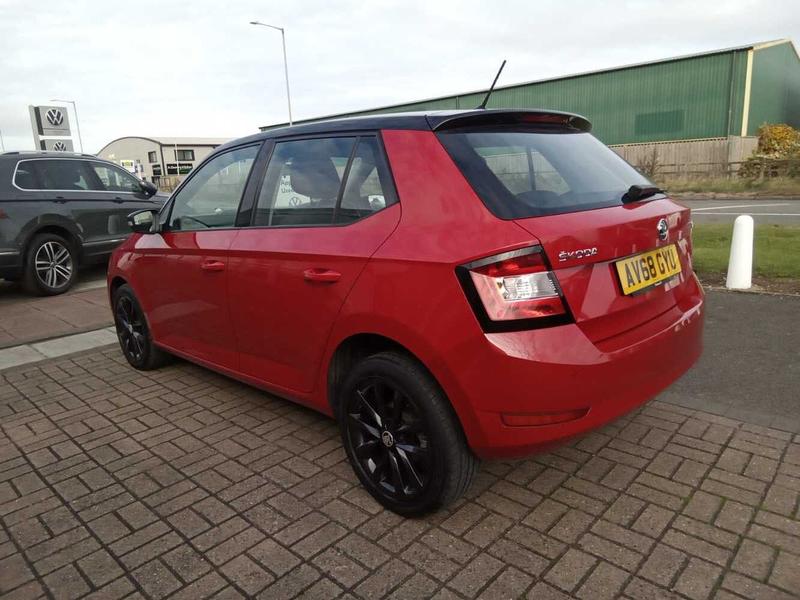 Used Skoda Fabia 2018 for sale - 76252390: Photo 3