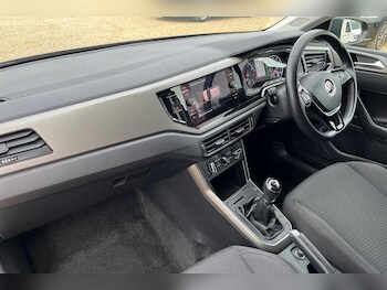 Used Volkswagen Polo 2021 for sale - 79280890: Photo