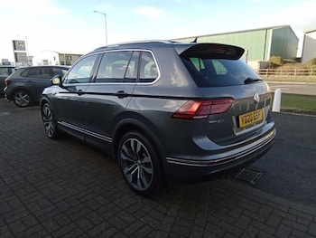 Used Volkswagen Tiguan 2020 for sale - 77176463: Photo