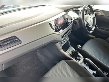 Used Volkswagen Polo 2020 for sale - 79053908: Photo