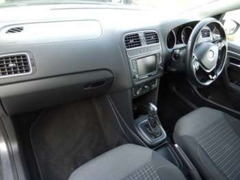 Used Volkswagen Polo 2018 for sale - 75489799: Photo