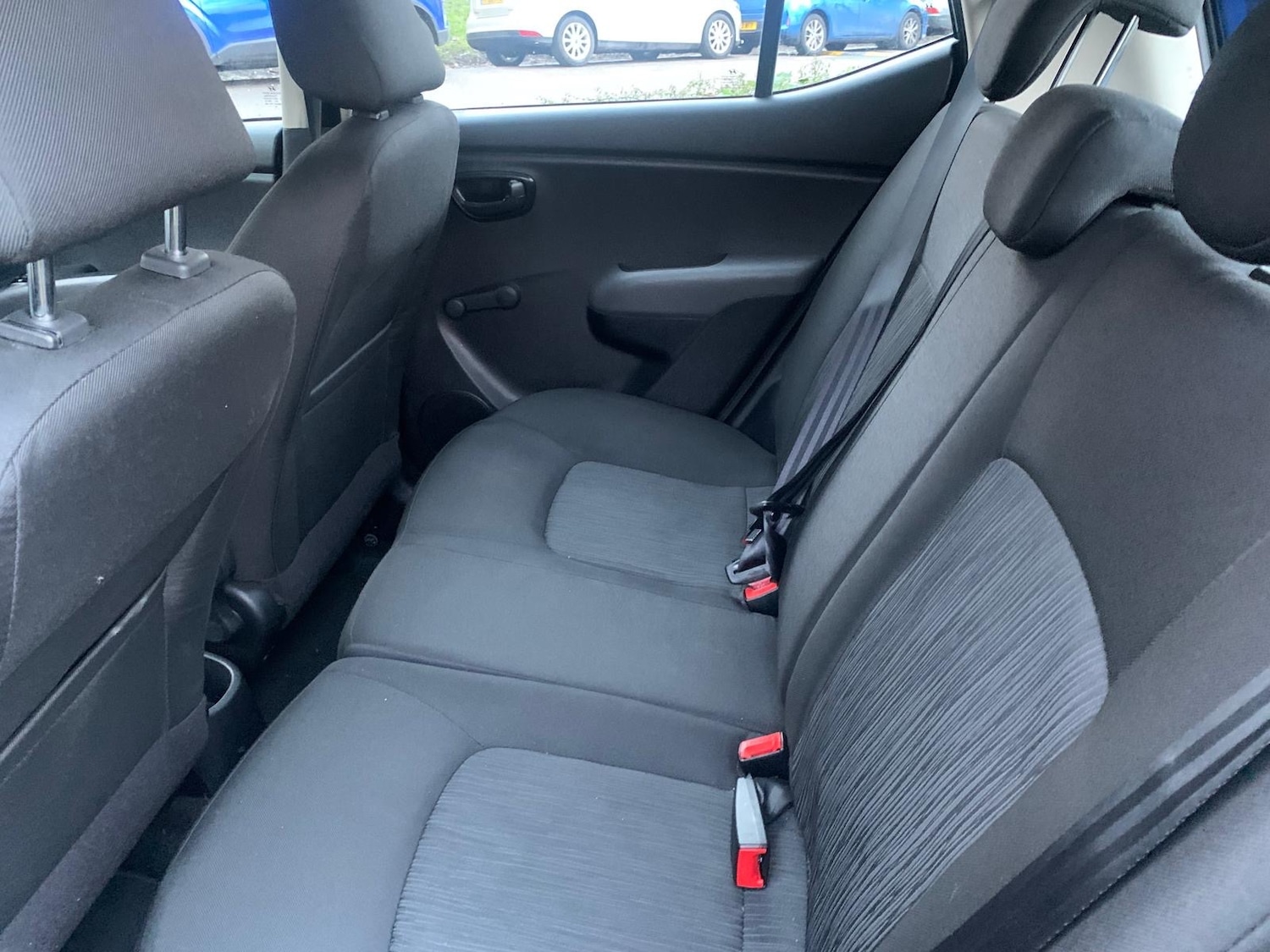 Used Hyundai i10 2012 for sale - 77595643: Photo 13