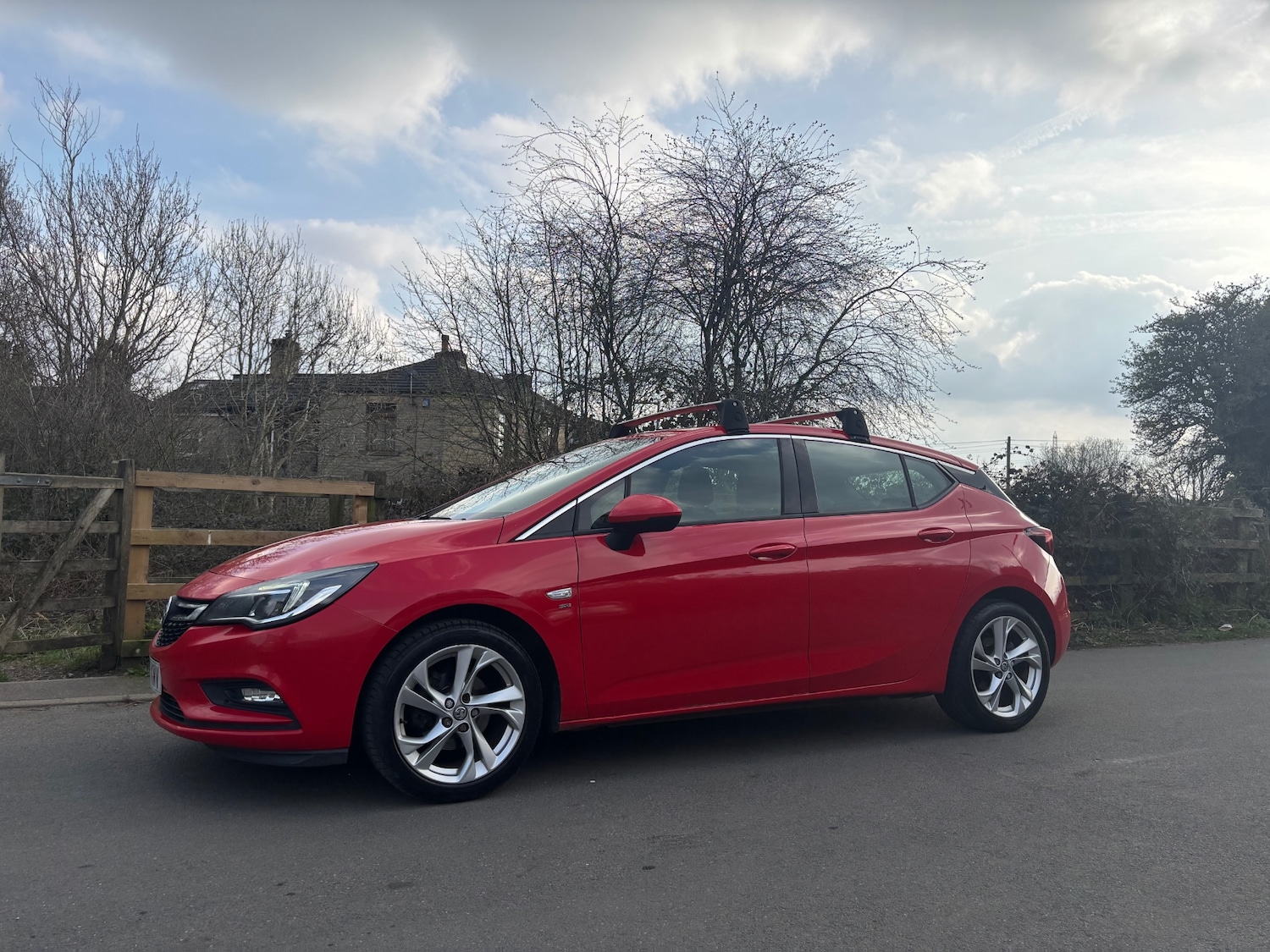 Used Vauxhall Astra 2016 for sale - 77978980: Photo 2
