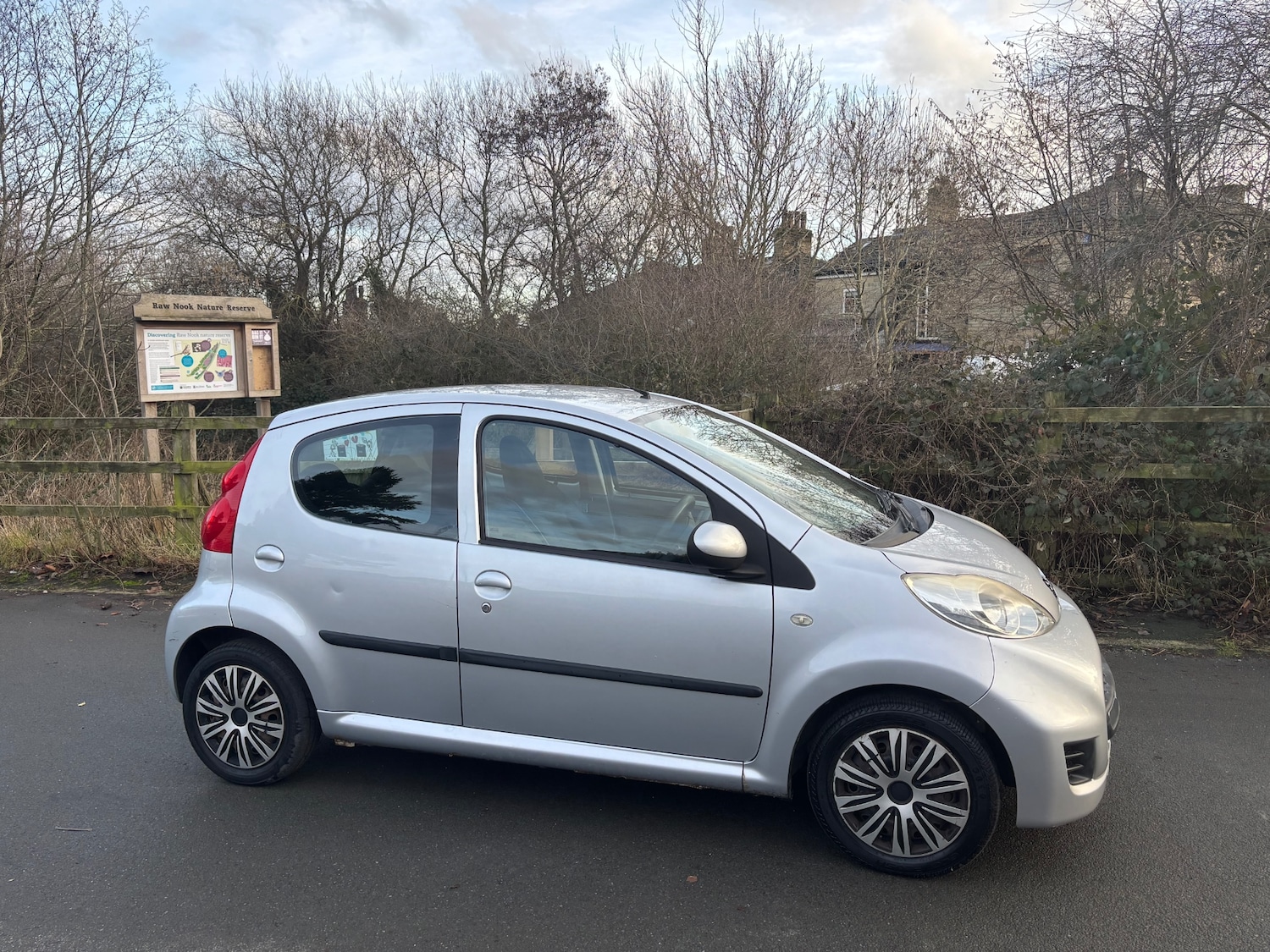 Used Peugeot 107 2009 for sale - 77937633: Photo 5
