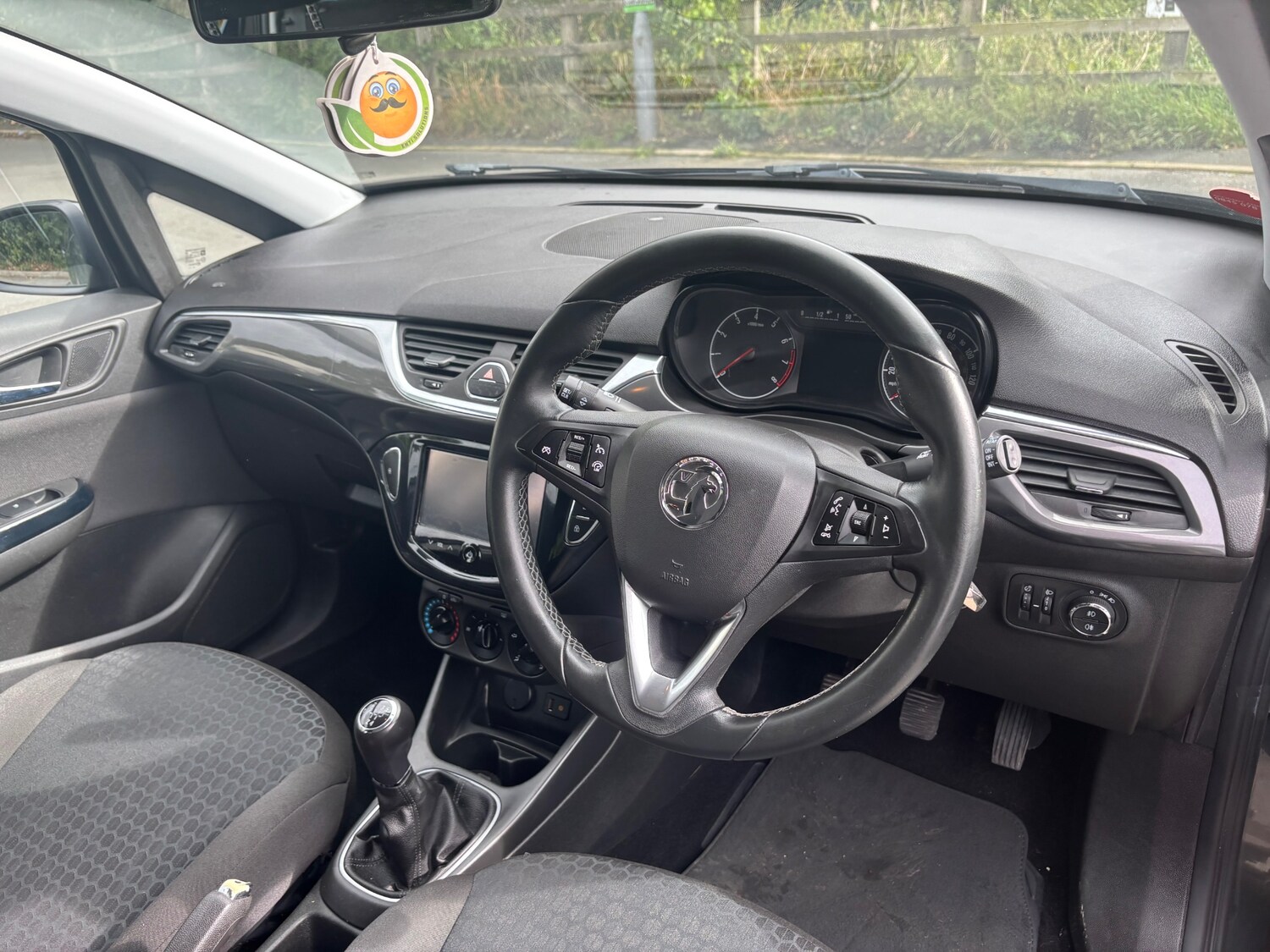 Used Vauxhall Corsa 2015 for sale - 76358394: Photo 4