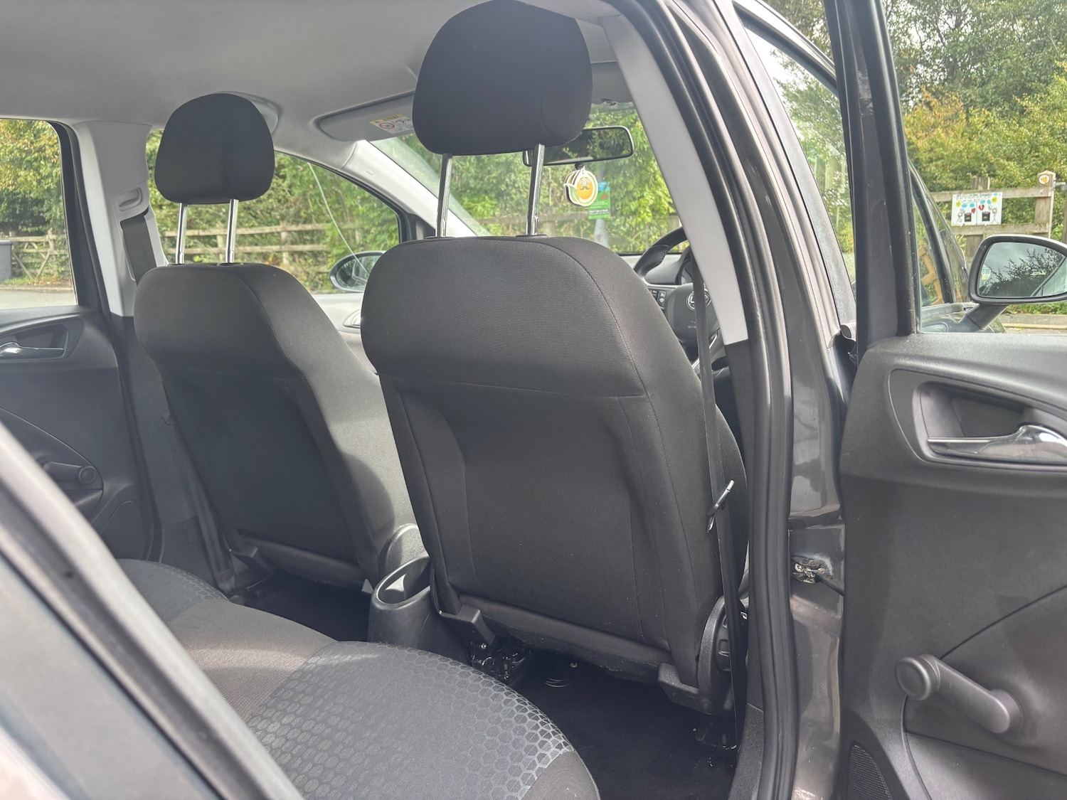 Used Vauxhall Corsa 2015 for sale - 76358394: Photo 5