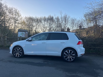 Used Volkswagen Golf 2013 for sale - 78325976: Photo