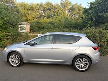 Used SEAT Leon 2019 for sale - 79238178: Photo
