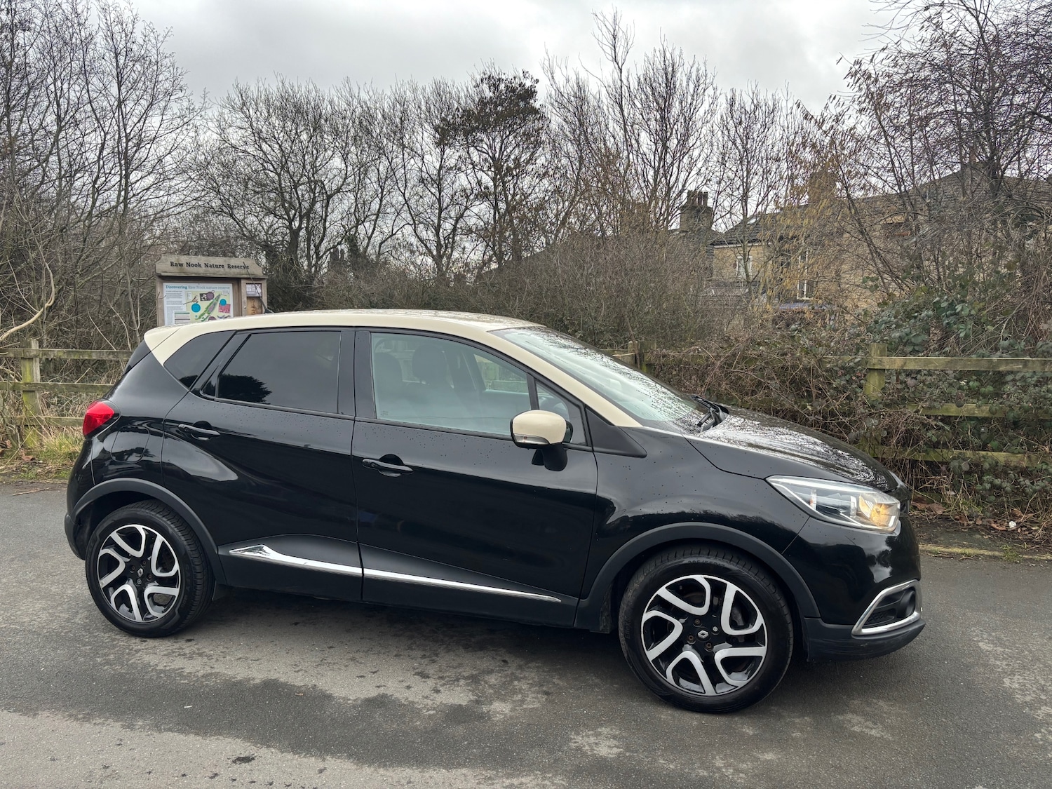 Used Renault Captur 2014 for sale - 77675611: Photo 7