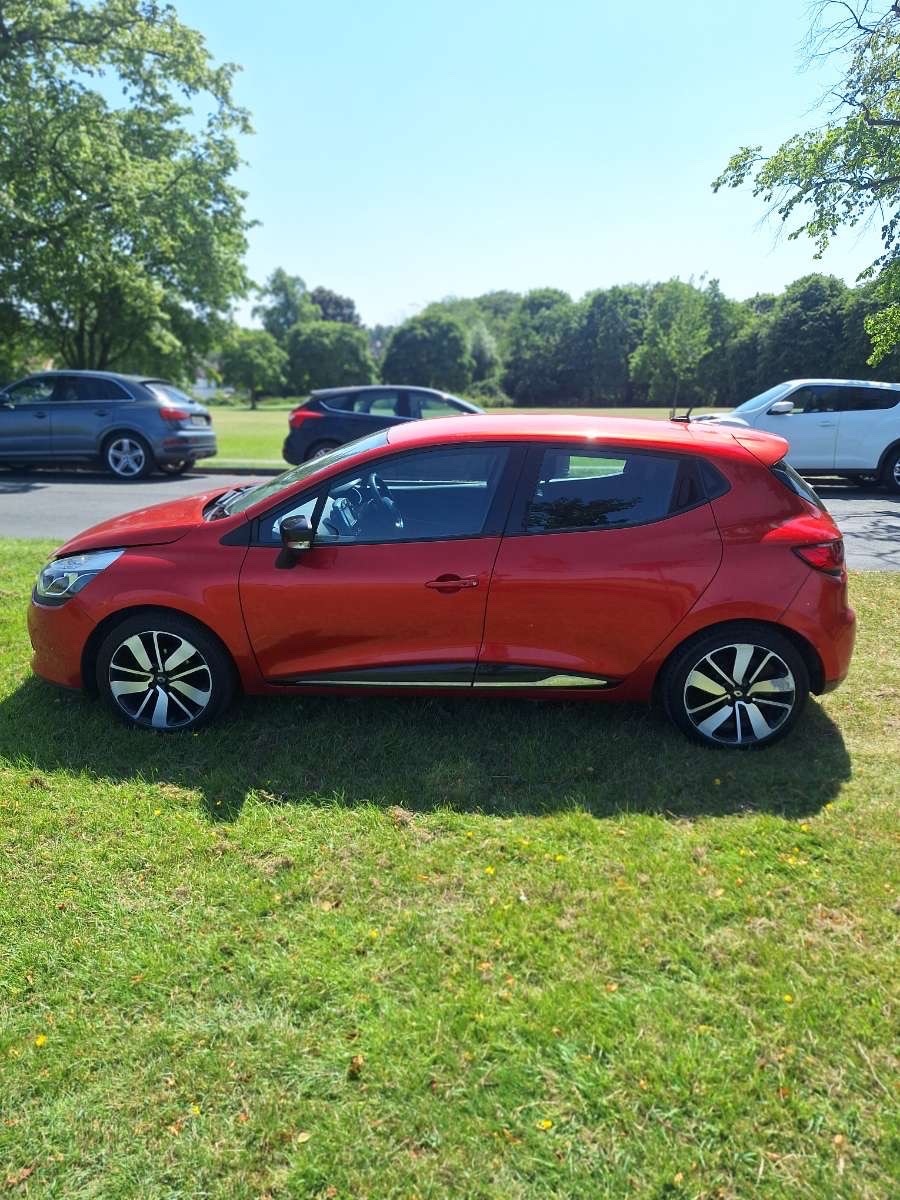 Used Renault Clio 2014 for sale - 76377031: Photo 1