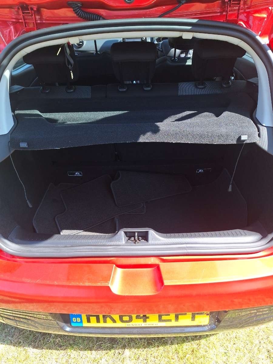 Used Renault Clio 2014 for sale - 76377031: Photo 7