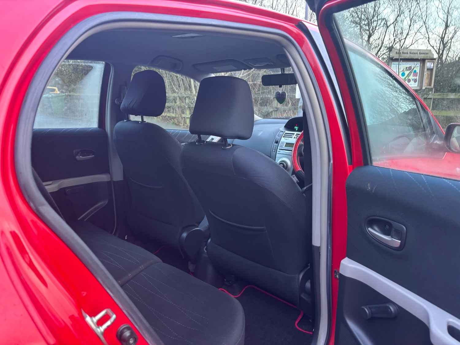 Used Toyota Yaris 2008 for sale - 77891862: Photo 19