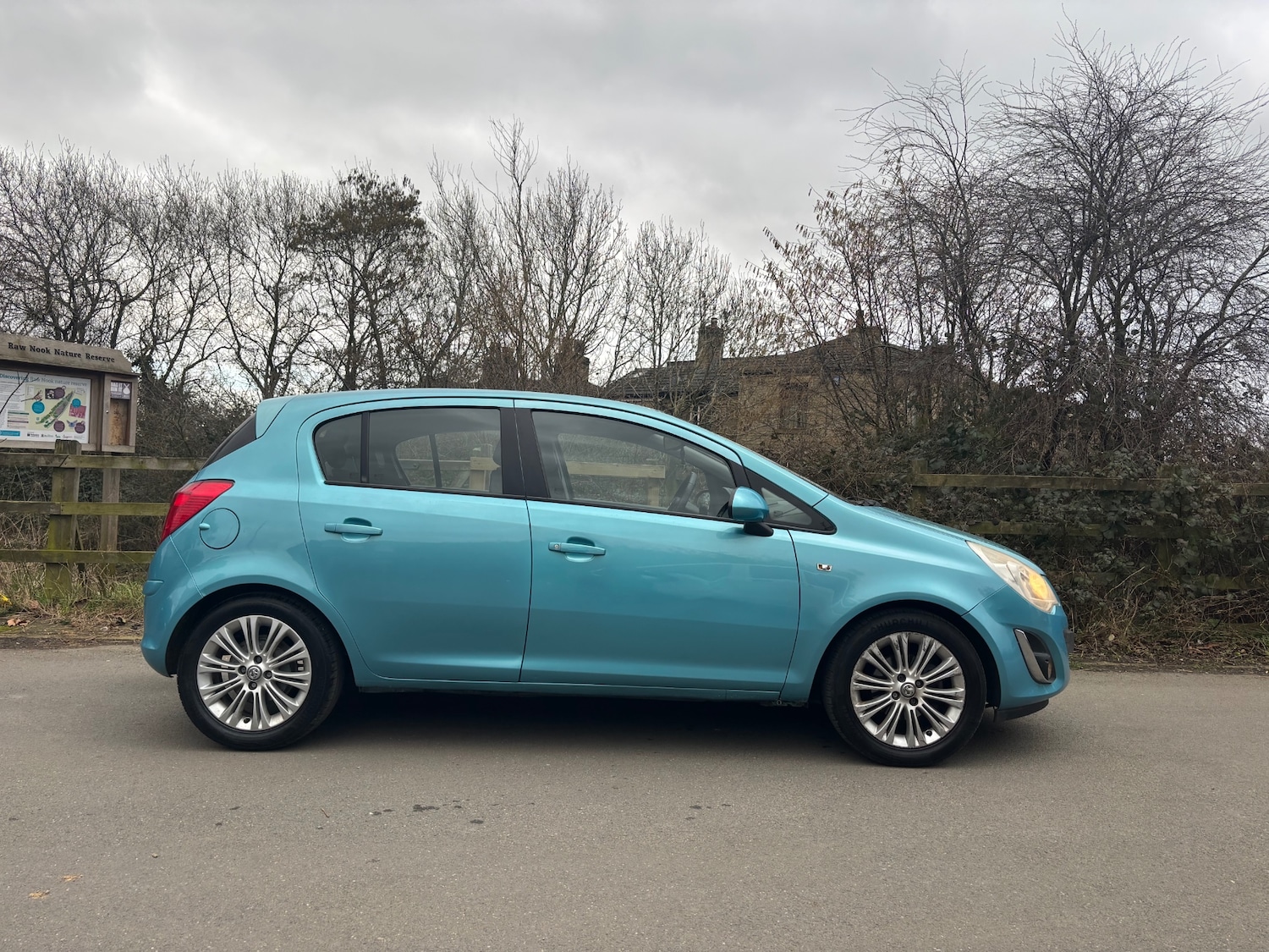 Used Vauxhall Corsa 2011 for sale - 77718945: Photo 13