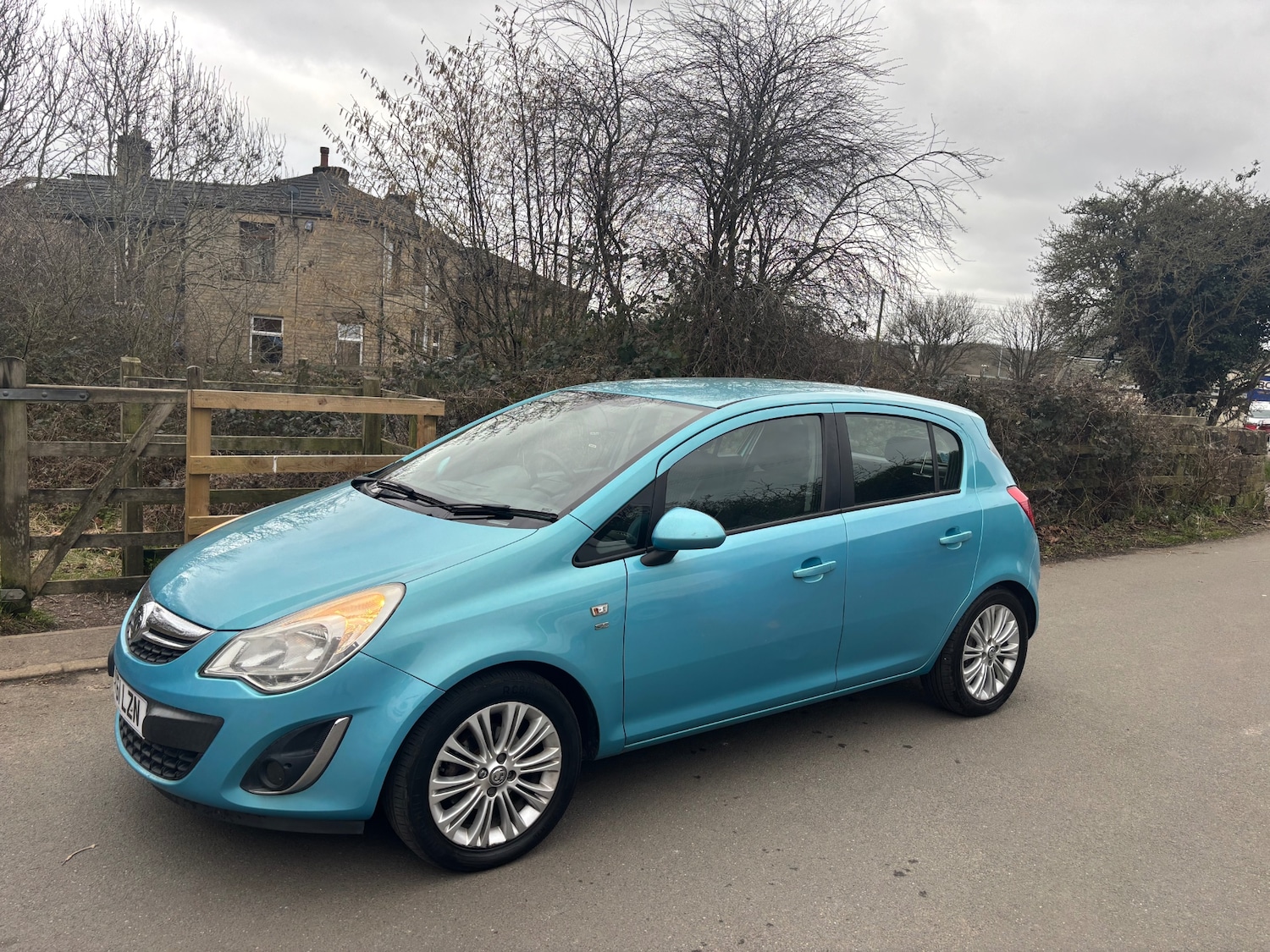 Used Vauxhall Corsa 2011 for sale - 77718945: Photo 4