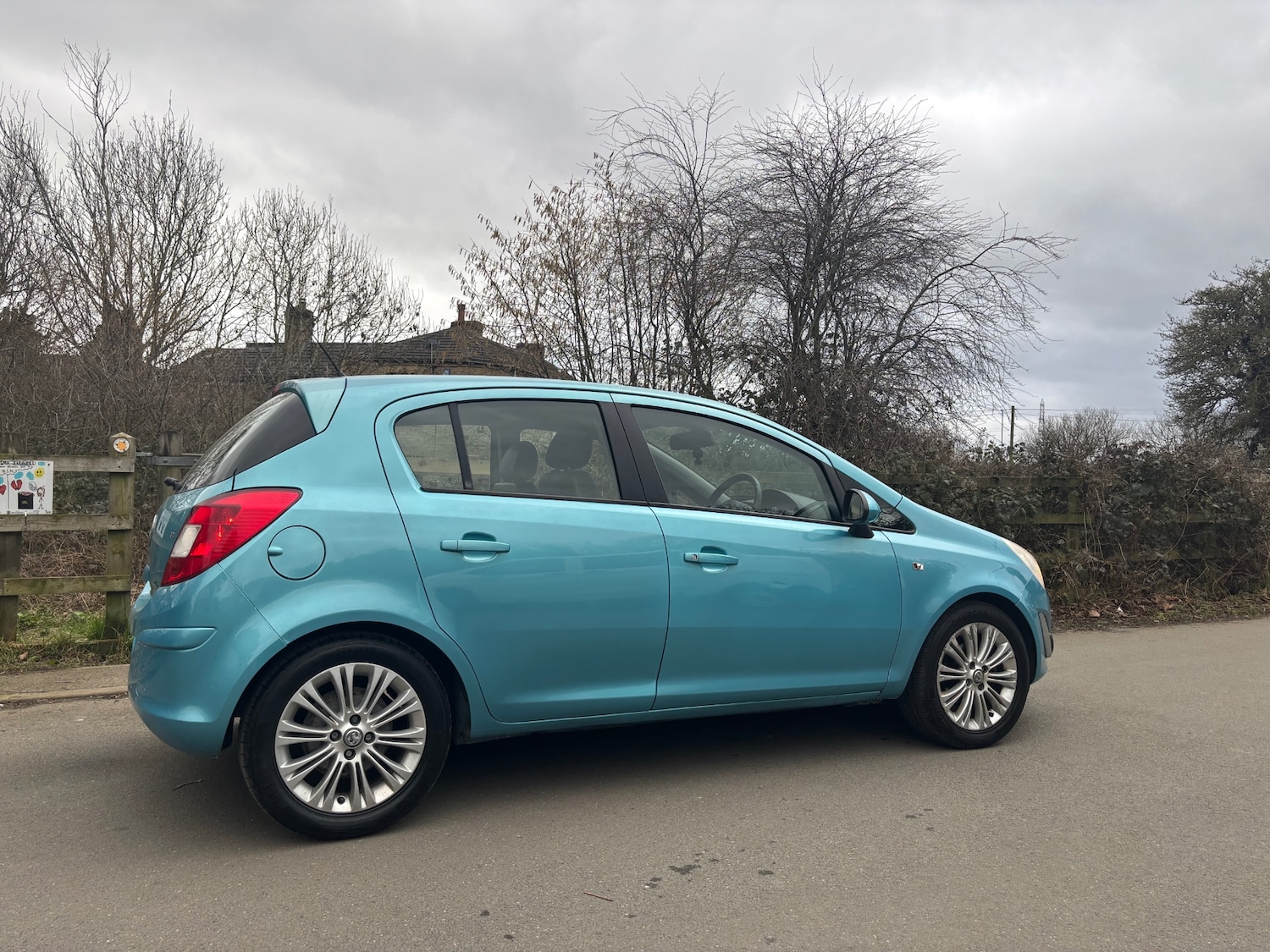 Used Vauxhall Corsa 2011 for sale - 77718945: Photo 9