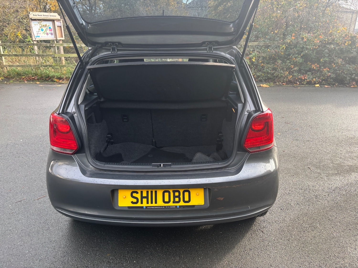 Used Volkswagen Polo 2011 for sale - 76669461: Photo 11