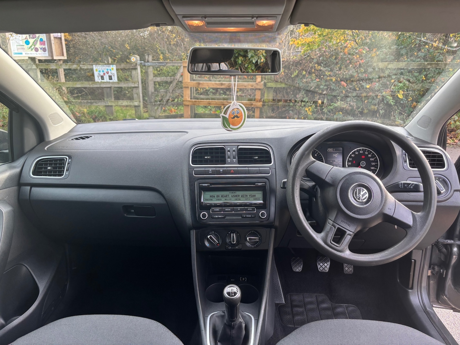 Used Volkswagen Polo 2011 for sale - 76669461: Photo 6